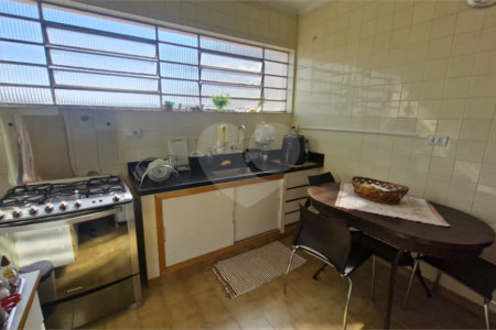 Casa à venda com 3 quartos em Jardim Franca, São Paulo, SP