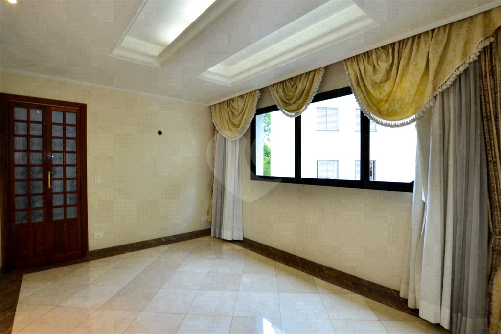 Apartamento à venda com 4 quartos, sendo 2 suítes, em Vila Monumento, São Paulo, SP