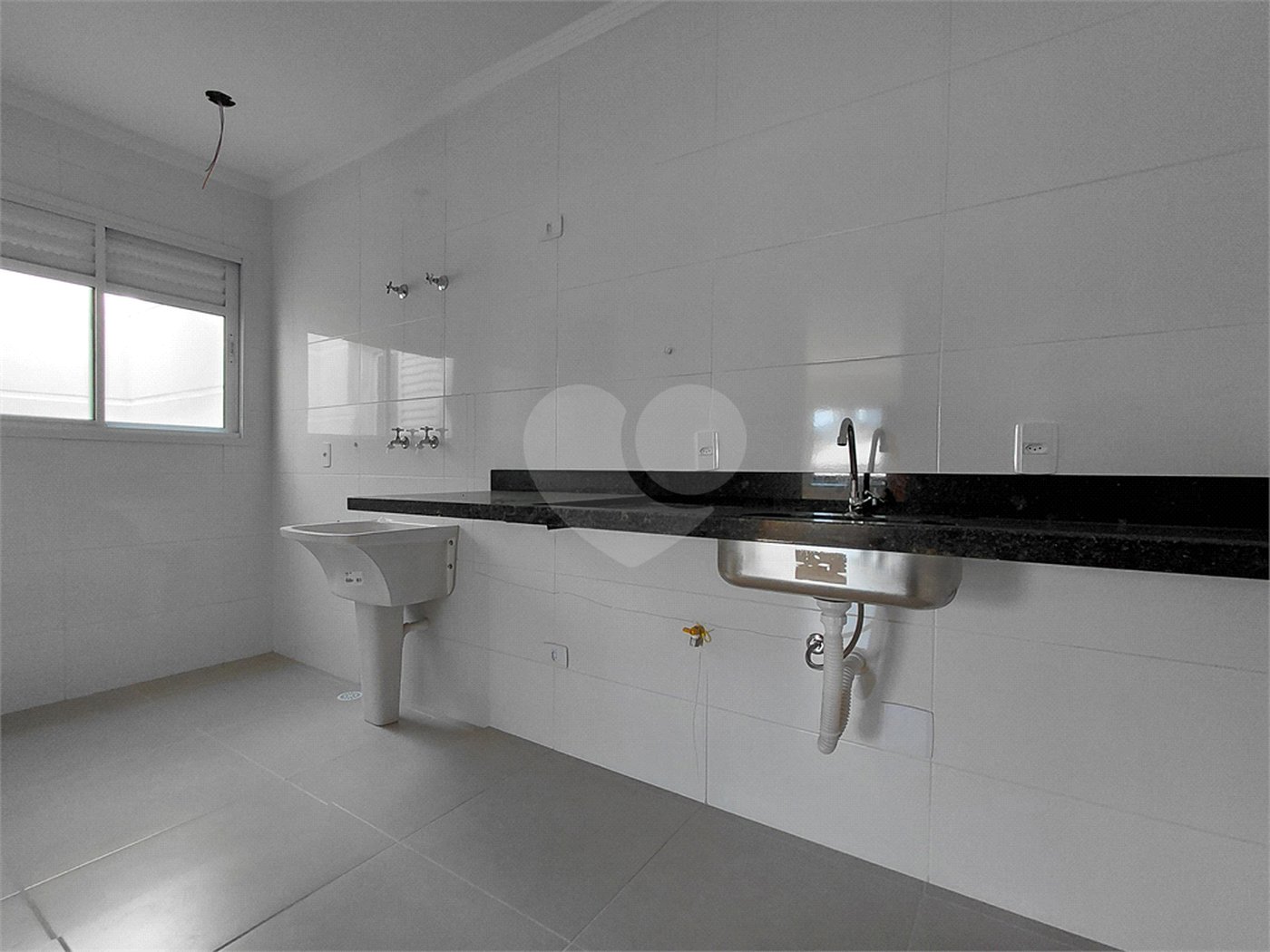 Casa à venda com 2 quartos no condomínio Epopeu, São Paulo - SP
