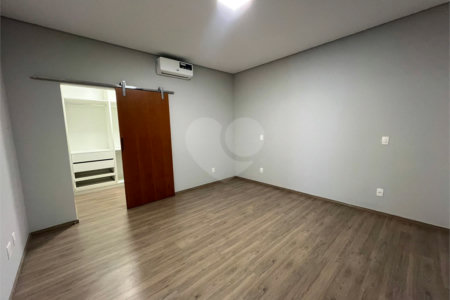 Casa à venda com 3 suítes no condomínio Alphaville Nova Esplanada, Votorantim - SP