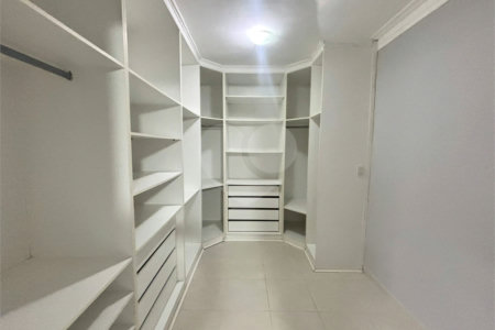 Casa de Vila à venda com 2 quartos, sendo 1 suíte, em Conjunto Residencial Jardim Villagio Torino, Sorocaba, SP