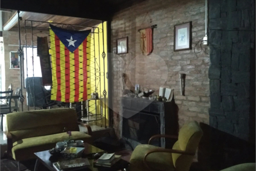 Casa à venda com 3 suítes no condomínio Alpes da Cantareira, Mairiporã - SP