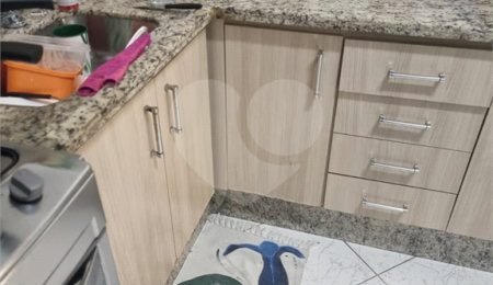 Casa à venda com 2 suítes no condomínio Residencial Maracujás, São Paulo - SP