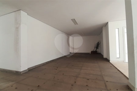 Sobrado à venda com 6 quartos, sendo 5 suítes, no Centro, São Bernardo do Campo, SP