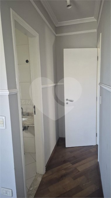 Sobrado à venda com 4 quartos, sendo 2 suítes, em Jardim Virginia Bianca, São Paulo, SP