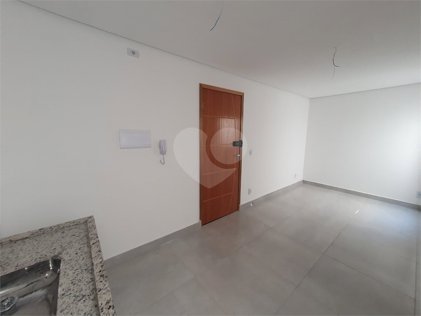 Casa à venda com 1 quarto no condomínio Marcio Pupo, São Paulo - SP