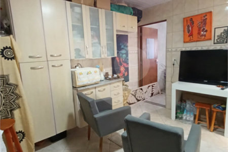Casa Térrea à venda com 3 quartos em Horto Florestal, São Paulo, SP