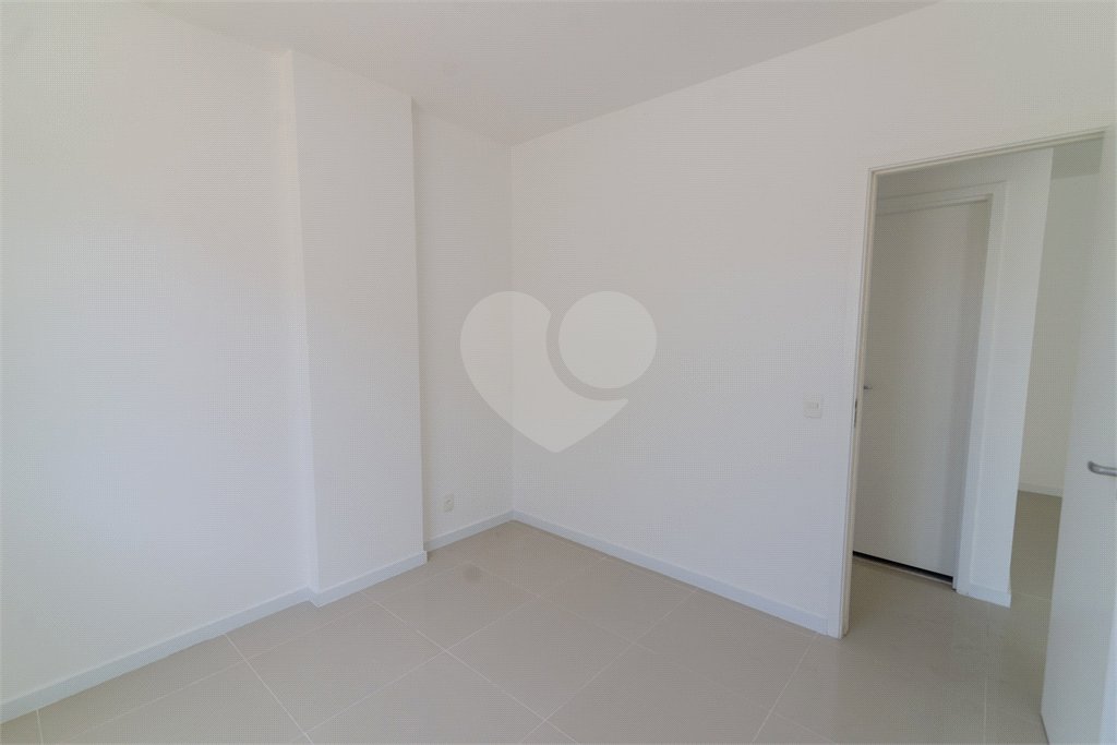 Apartamento à venda com 3 quartos, sendo 1 suíte,  em Vila Isabel, Rio de Janeiro, RJ