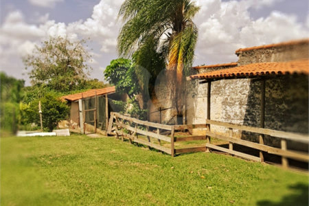 Chácara à venda com 8 quartos, sendo 5 suítes, em Chácara Belvedere, Indaiatuba, SP
