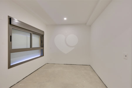 Apartamento à venda com 4 suítes em Campo Belo, São Paulo, SP