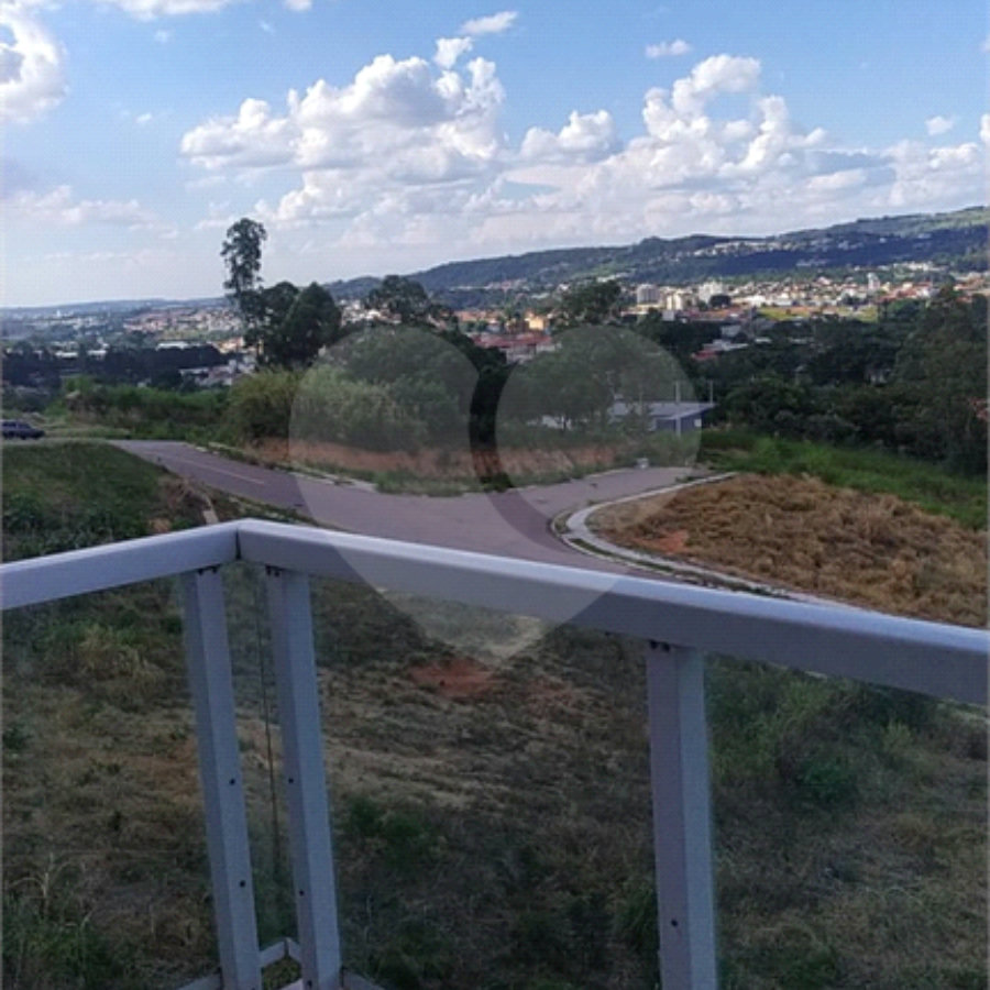 Apartamento à venda com 3 quartos, sendo 1 suíte, em Pinheirinho, Vinhedo, SP