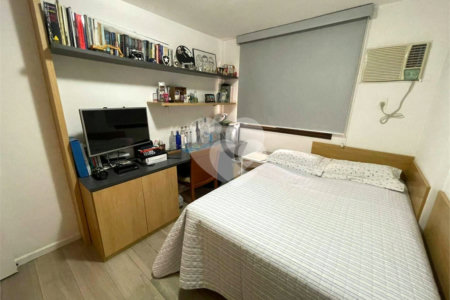 Apartamento à venda com 3 quartos, sendo 1 suíte,  em Tijuca, Rio de Janeiro, RJ
