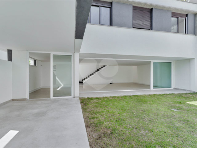 Casa à venda com 4 suítes no condomínio Edifício Jade, São Paulo - SP
