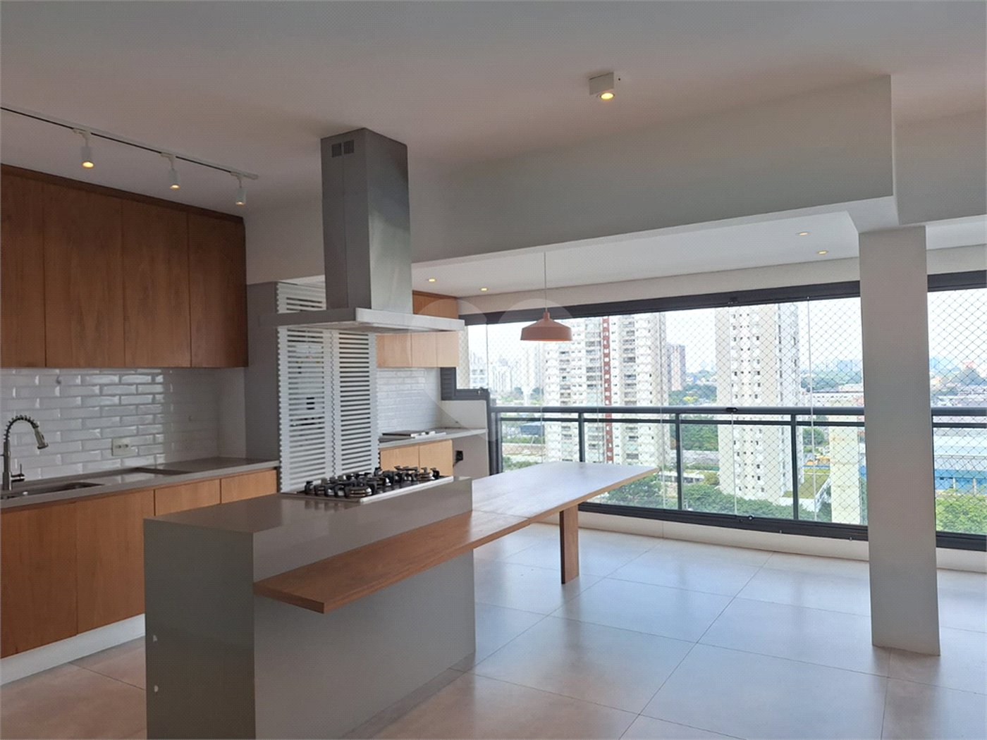 Apartamento à venda com 2 quartos, sendo 1 suíte,  em Vila Leopoldina, São Paulo, SP