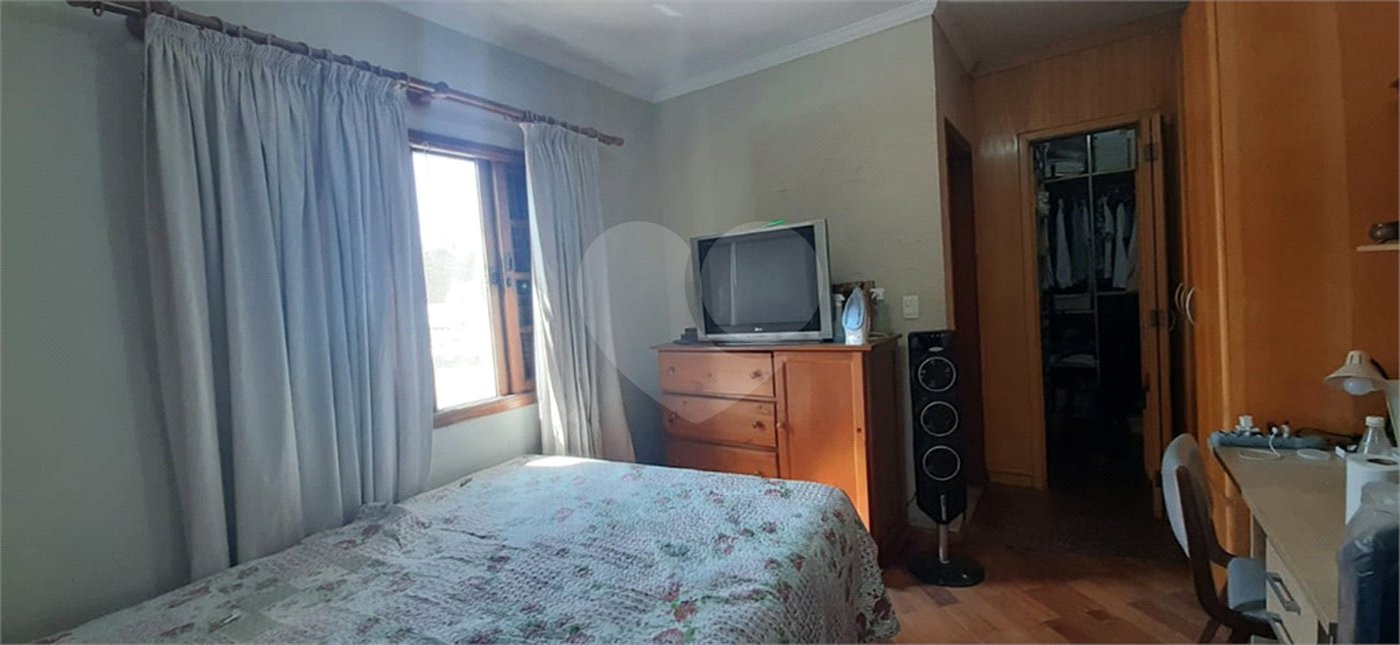 Sobrado à venda com 4 quartos, sendo 2 suítes, em Mandaqui, São Paulo, SP