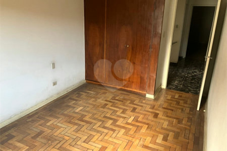 Sobrado à venda com 4 quartos em Jardim São Paulo(zona Norte), São Paulo, SP
