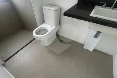 Apartamento à venda com 3 quartos, sendo 1 suíte, em Pinheiros, São Paulo, SP