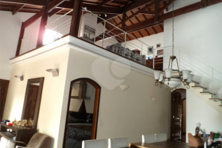 Sobrado à venda com 3 quartos, sendo 1 suíte, em Jardim Franca, São Paulo, SP