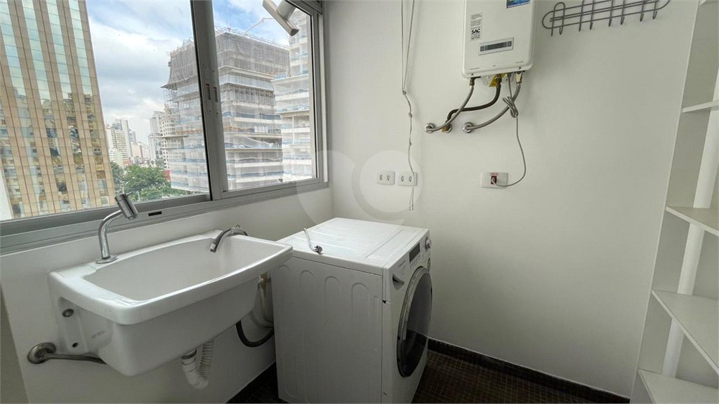 Apartamento à venda com 1 quarto em Itaim Bibi, São Paulo, SP