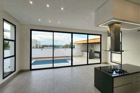 Casa à venda com 3 suítes no condomínio Residencial Central Parque, Salto - SP