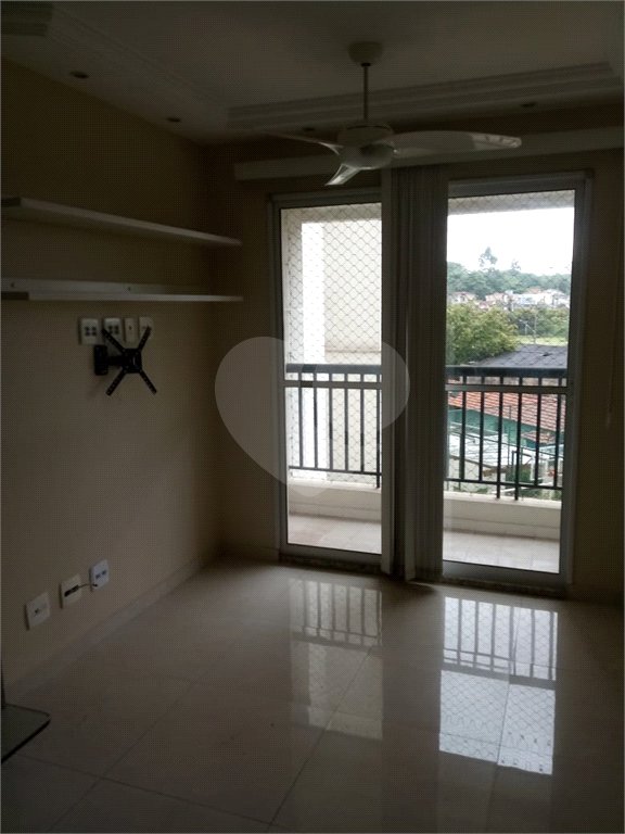 Apartamento à venda com 2 quartos em Vila Anastácio, São Paulo, SP