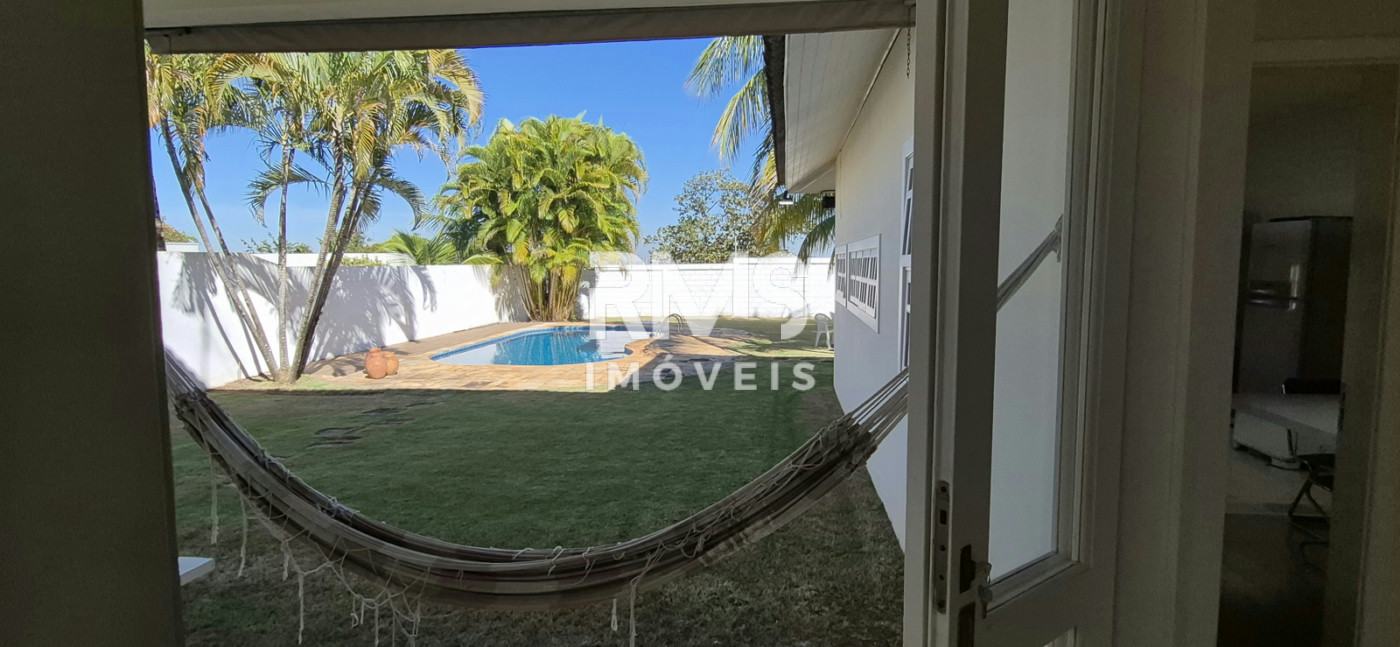 Casa à venda ou para alugar com 3 suítes em Jardim Theodora, Itu, SP