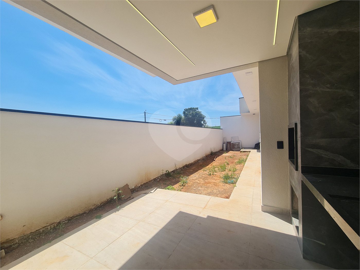 Casa à venda com 3 quartos, sendo 2 suítes, no condomínio Reserva Ipanema I, Sorocaba - SP