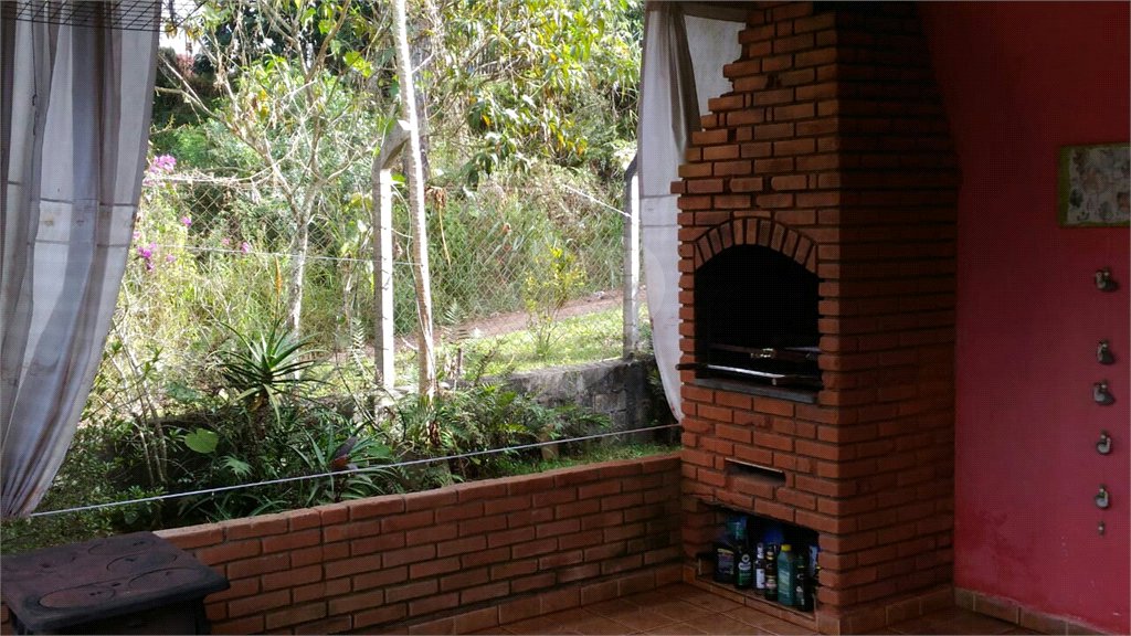 Casa à venda com 3 quartos, sendo 1 suíte,  em Jundiaizinho (terra Preta), Mairiporã, SP