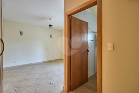Sobrado à venda com 4 quartos, sendo 1 suíte, em Brooklin Velho, São Paulo, SP
