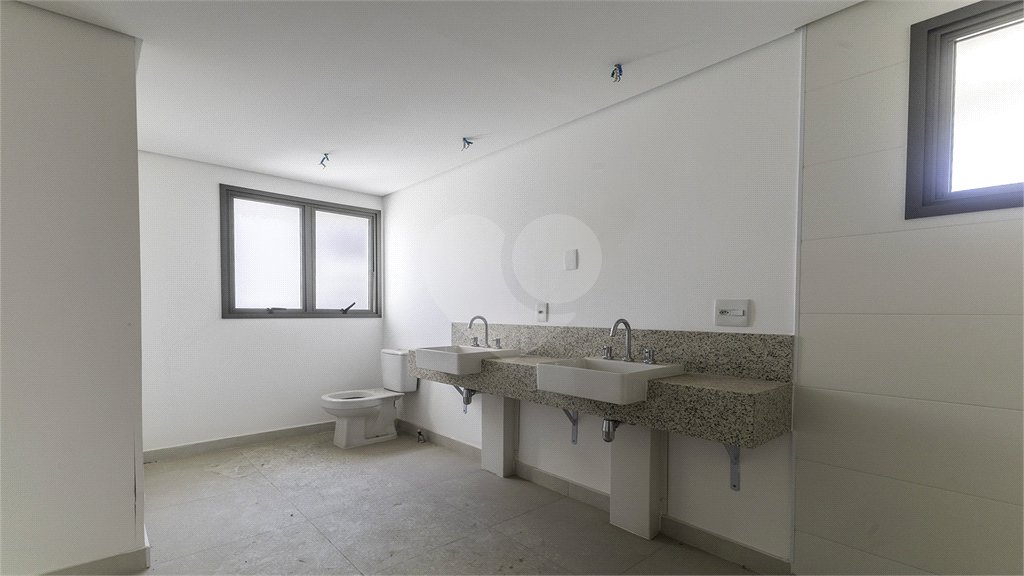 Apartamento à venda com 4 quartos, sendo 3 suítes, em Perdizes, São Paulo, SP