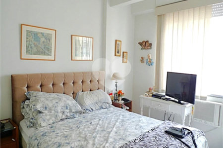 Apartamento à venda com 3 quartos, sendo 1 suíte, em Copacabana, Rio de Janeiro, RJ