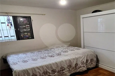 Sobrado à venda com 2 suítes em Vila Mazzei, São Paulo, SP