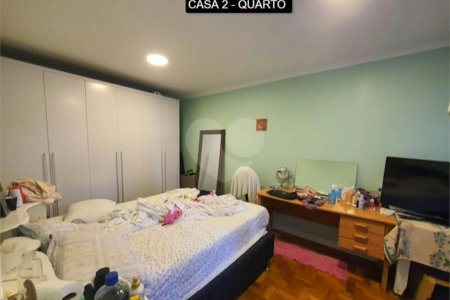 Casa à venda com 6 quartos, sendo 5 suítes, em Jardim São Bento, São Paulo, SP