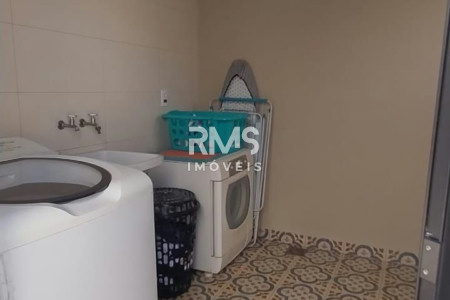 Casa à venda com 3 suítes no condomínio Residencial Saint Paul, Itu - SP