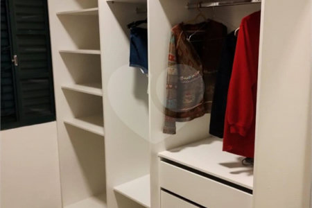 Chácara à venda com 5 quartos, sendo 4 suítes, em Week-end, Jarinu, SP