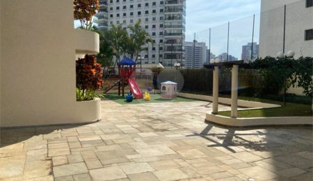 Apartamento à venda com 4 quartos, sendo 2 suítes, em Vila Andrade, São Paulo, SP