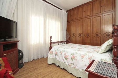 Sobrado à venda com 4 quartos, sendo 2 suítes, em Jardim São Paulo(zona Norte), São Paulo, SP
