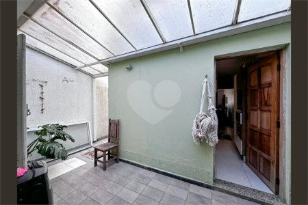 Casa à venda com 3 quartos em Jardim Monte Azul, São Paulo, SP