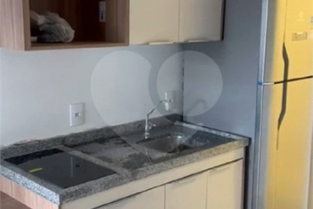 Perfeito para Morar ou Investir – Studio Compacto e Funcional em Pinheiros
