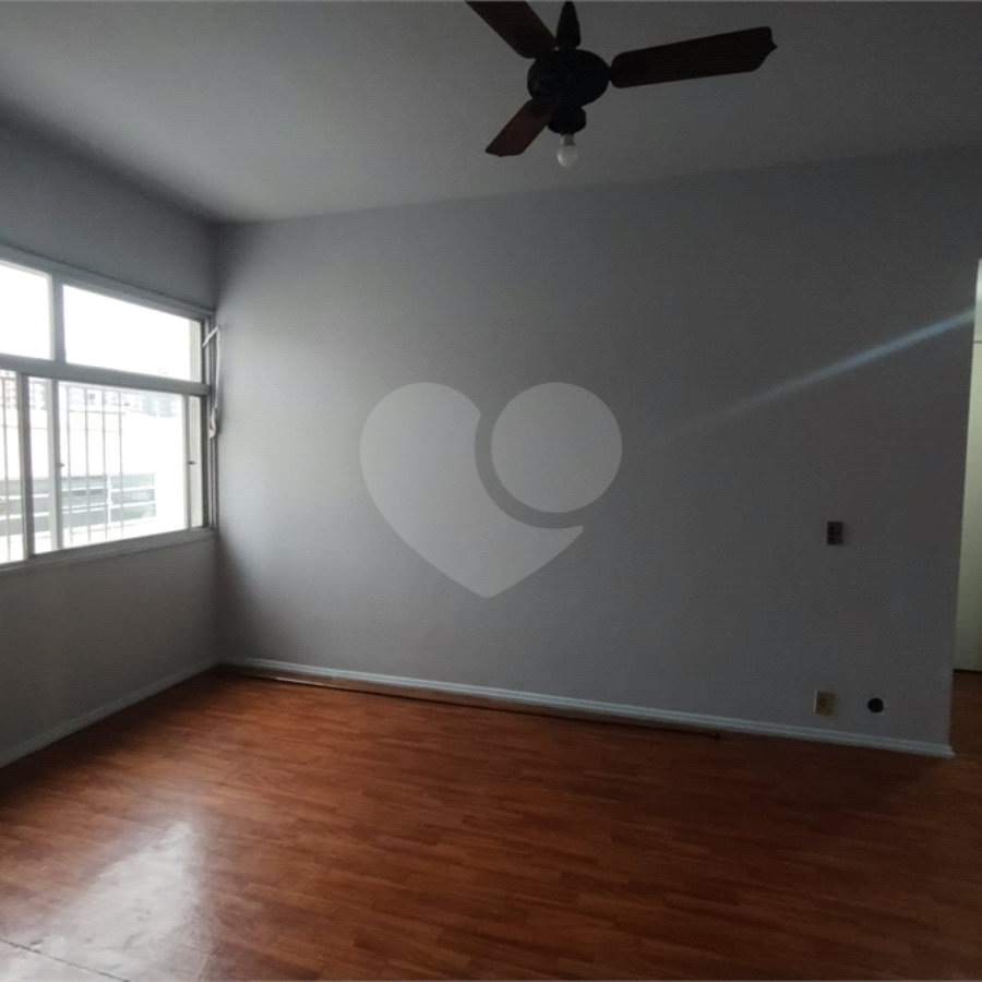 Apartamento para alugar com 2 quartos, sendo 1 suíte, em Grajaú, Rio de Janeiro, RJ
