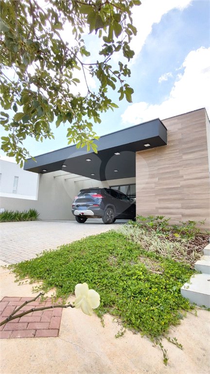 Casa à venda com 3 suítes no condomínio Monte Carlo, Sorocaba - SP