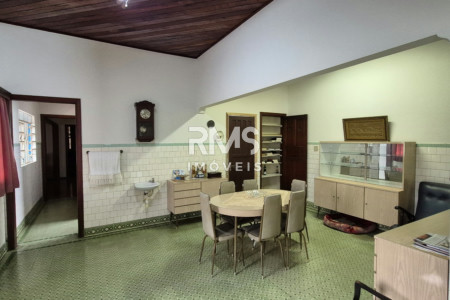 Casa à venda com 3 quartos no Centro, Itu, SP