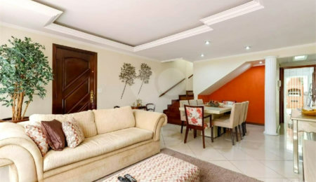 Sobrado à venda com 3 quartos, sendo 1 suíte,  em Horto, São Paulo, SP