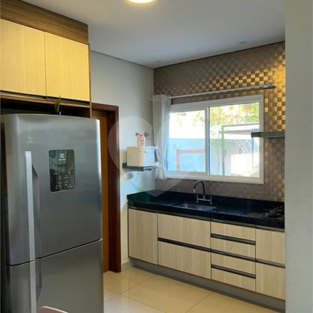 Casa em Condomínio - Jardim Residencial Alto de Itaici!