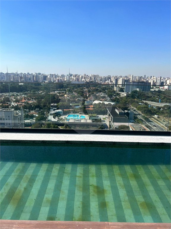 Apartamento à venda com 1 quarto em Moema, São Paulo, SP