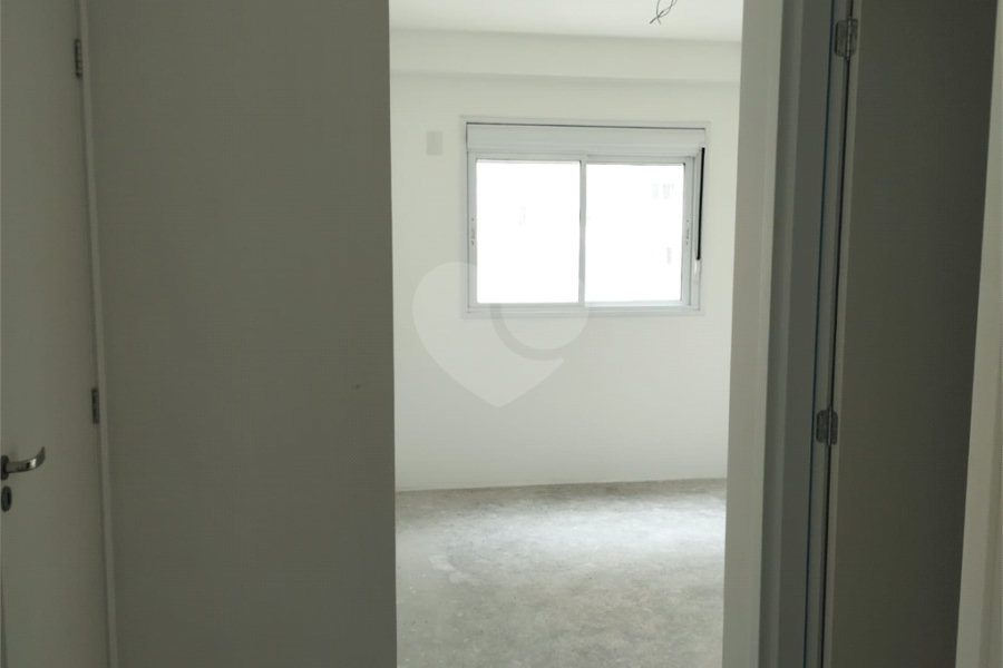 Apartamento à venda com 2 quartos, sendo 1 suíte, em Jardim Flor da Montanha, Guarulhos, SP
