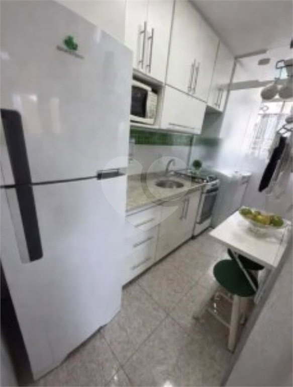 Apartamento à venda com 2 quartos em Jardim Mangalot, São Paulo, SP