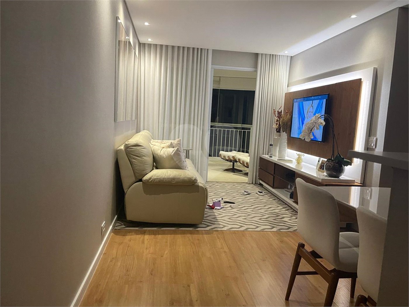 Apartamento à venda com 2 quartos, sendo 1 suíte, em Bela Vista, São Paulo, SP