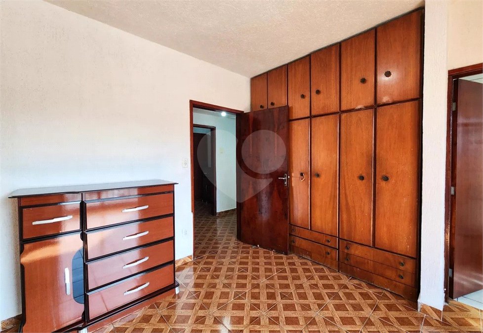 Sobrado à venda com 3 quartos, sendo 1 suíte, em Nova Petrópolis, São Bernardo do Campo, SP
