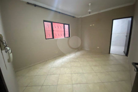 Casa à venda com 3 quartos, sendo 1 suíte, em Vila Valença, São Vicente, SP